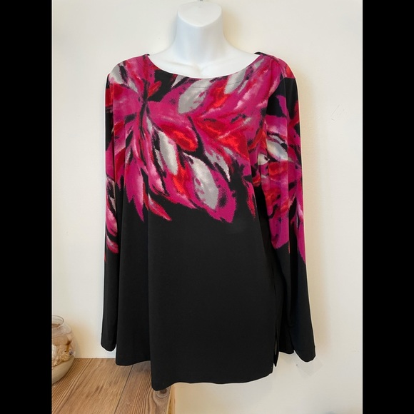 Dana Buchman blouse - Picture 7 of 7